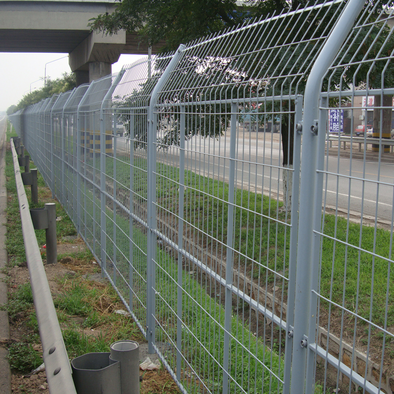 山東高速公路護欄網圖片3