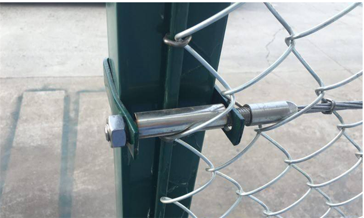 機(jī)場(chǎng)鋼筋網(wǎng)圍界和編織網(wǎng)機(jī)場(chǎng)圍界圖片3