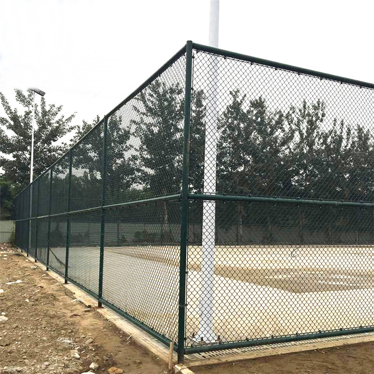 學校操場圍網圖片1