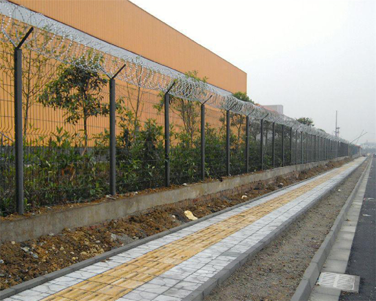 山東戒毒所周界鋼網墻圖片2 山東戒毒所周界鋼網墻圖片2