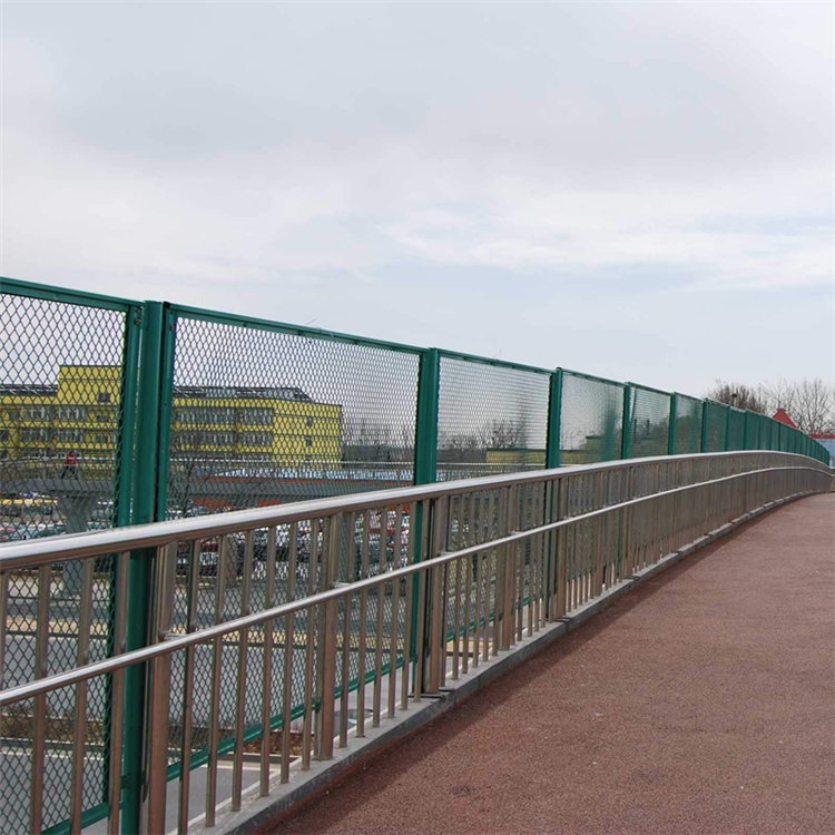 山東橋梁防拋護欄網圖片4 山東橋梁防拋護欄網圖片4