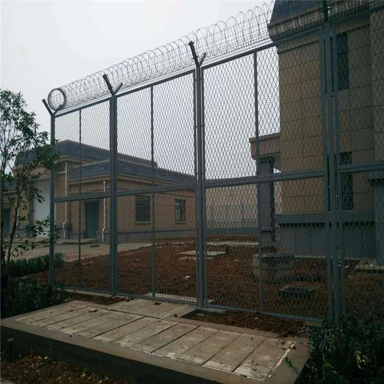 山東勞教所鋼絲隔離網