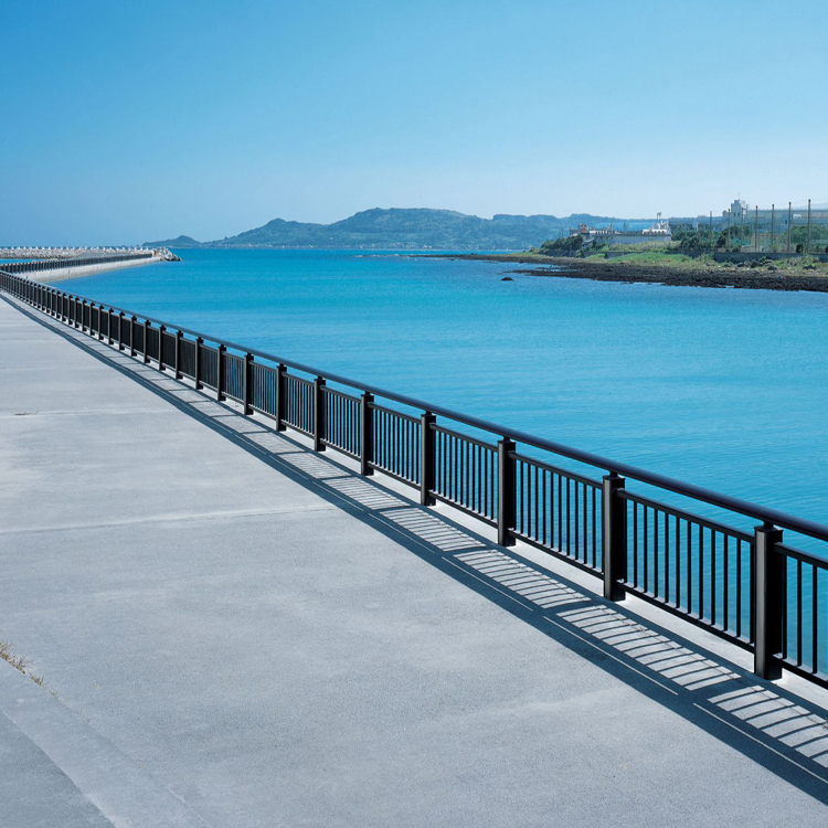 山東河道護(hù)欄