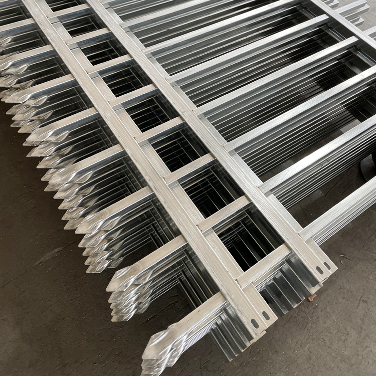 山東鐵藝圍墻護欄圖片4