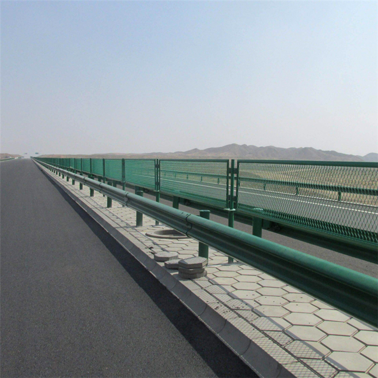 沖壓鋼板網防眩網圖片4