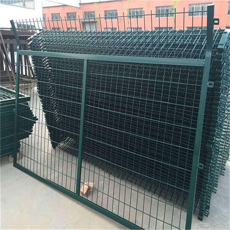 鐵路防護網圍欄圖片2 鐵路防護網圍欄圖片2