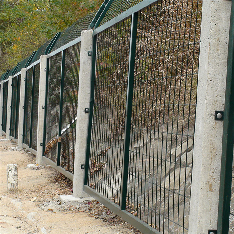 山東鐵路金屬護欄網