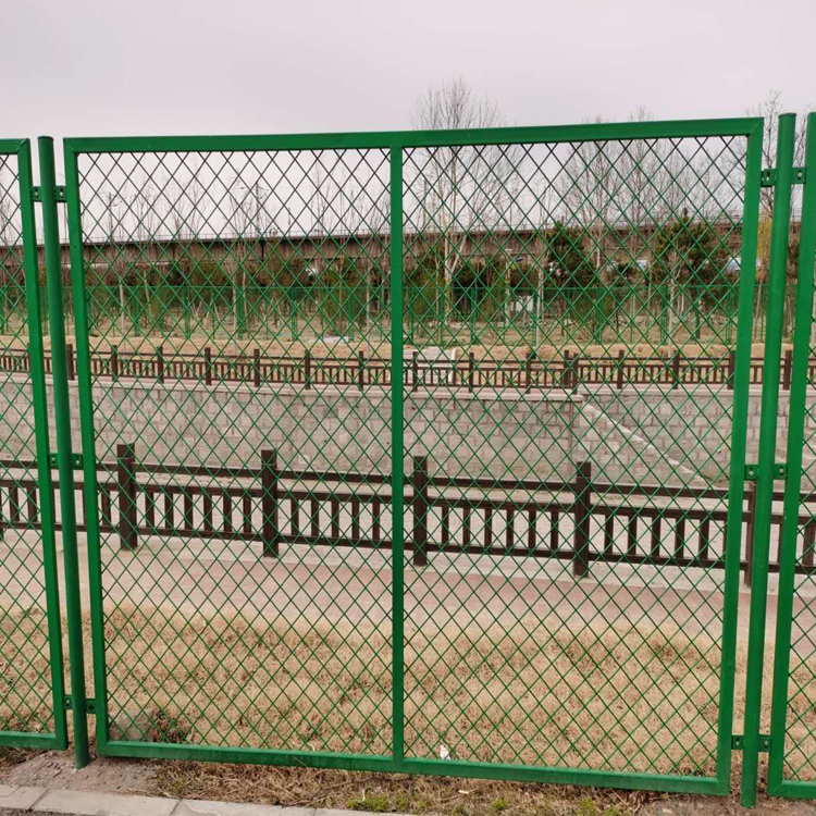 水庫用浸塑護欄網圖片2