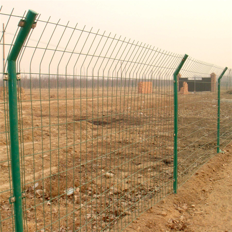 圈地隔離護欄網圖片3 圈地隔離護欄網圖片3