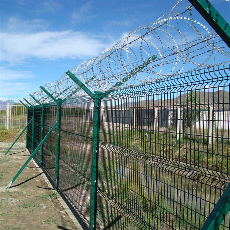 山東機場跑道圍界網圖片3