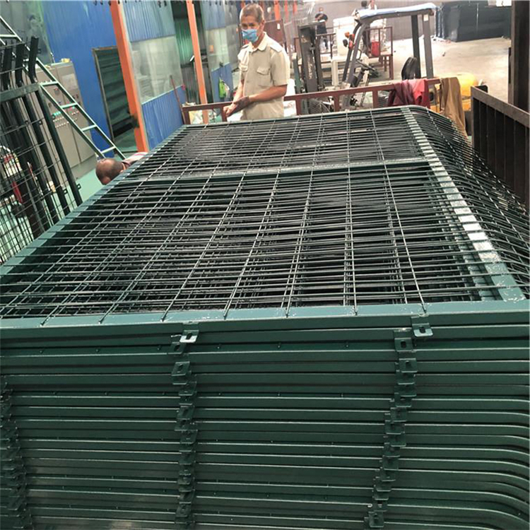 山東鐵路防護柵欄廠家定制