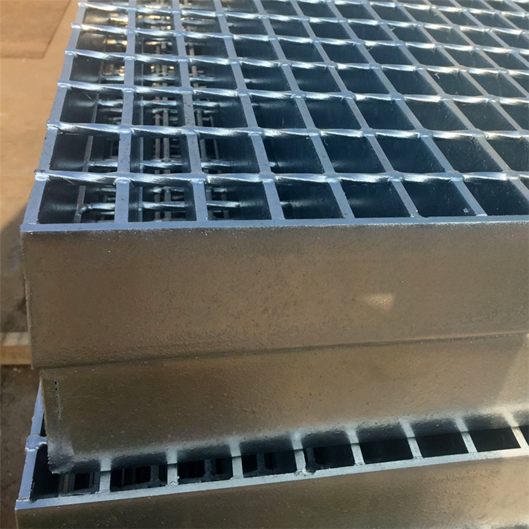 山東熱鍍鋅齒形鋼格板廠家圖片3 山東熱鍍鋅齒形鋼格板廠家圖片3