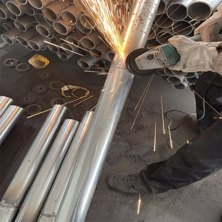 山東高速橋梁防拋網各種類型預制圖片3