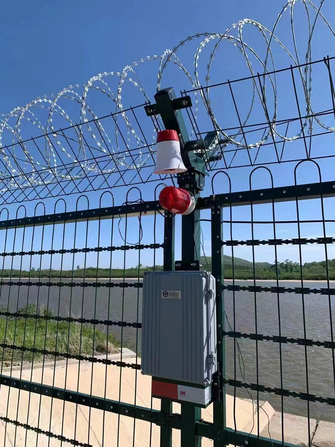 山東機場刺絲滾籠安裝規(guī)范