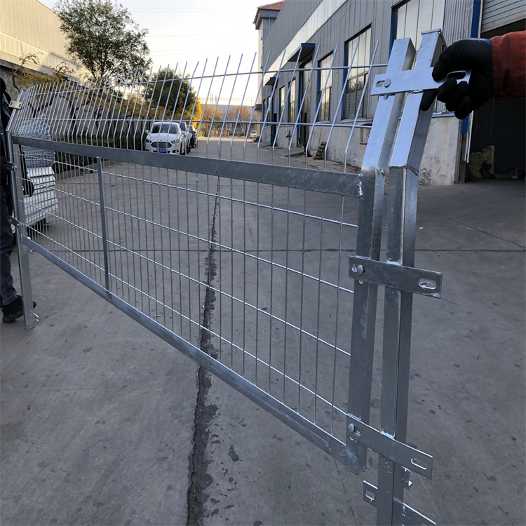 山東鐵路熱鍍鋅防爬刺價格多少圖片2