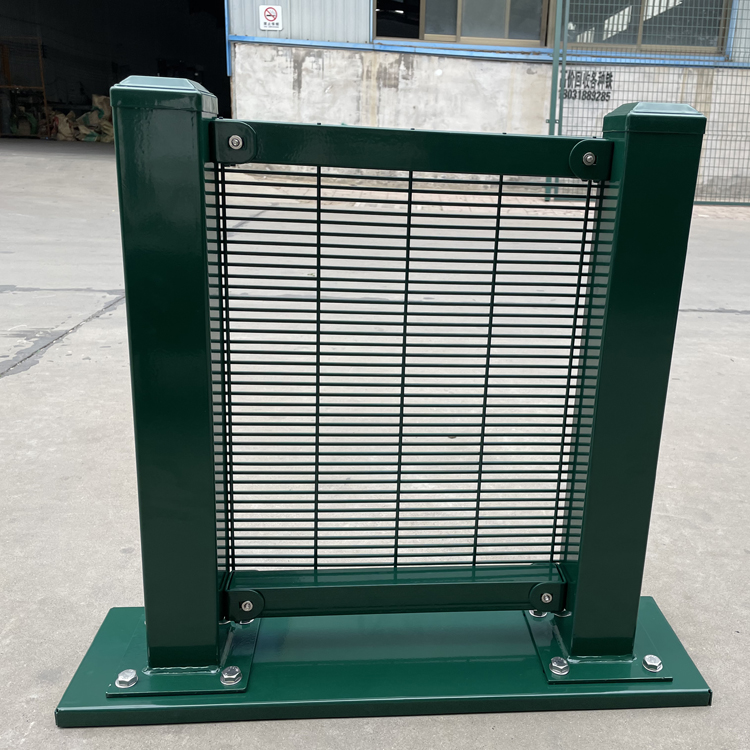 358密紋護欄網應用圖片2