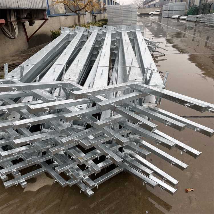 山東機場菱形孔鋼板網圍界圖片5