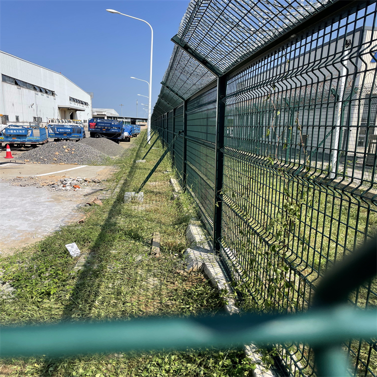 山東機場跑道金屬鐵絲網圍界工廠圖片6