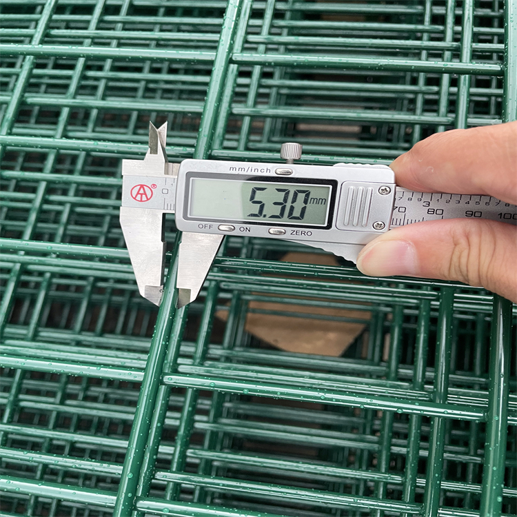 山東機場鋼筋網圍界生產廠家