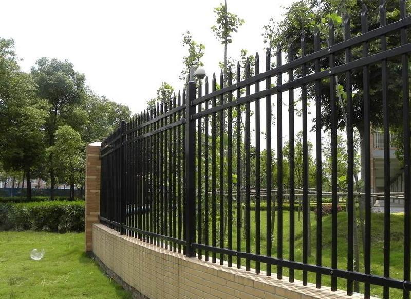 山東鋅鋼圍墻柵欄網價格圖片3