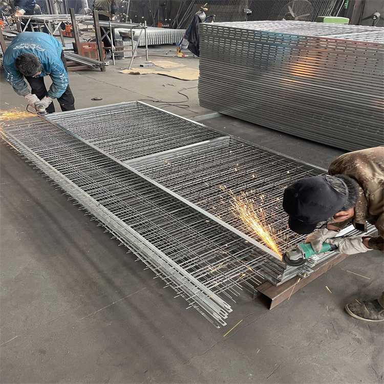 高速公路隔離柵護(hù)欄圖片4