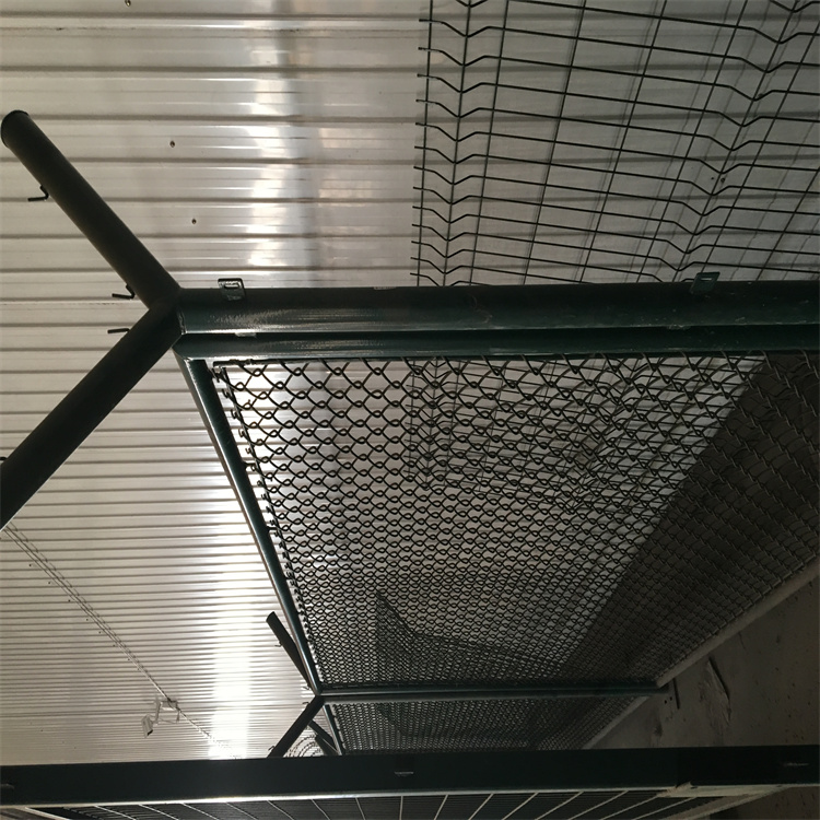 山東足球場外圍防護網圖片5 山東足球場外圍防護網圖片5